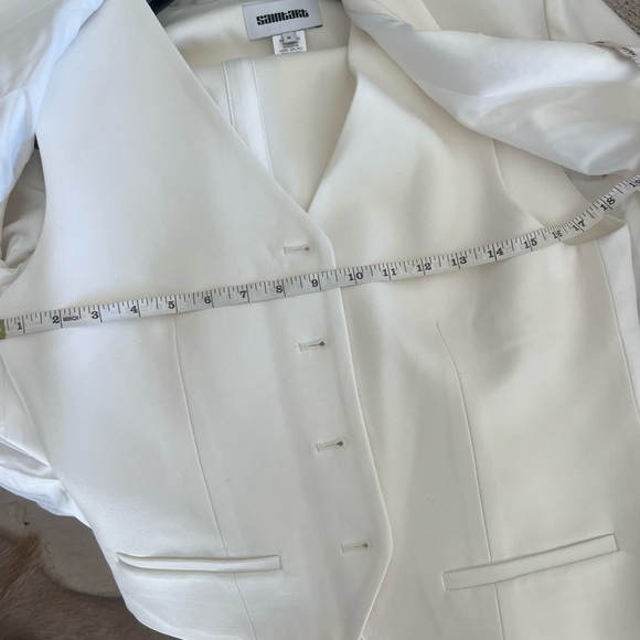 Saint Art NY 3 PIECE WHITE TUXEDO
M - Picture 6 of 14